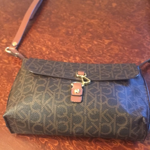Calvin Klein Crossbody Bag